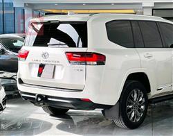 تۆیۆتا لاند کروزەر